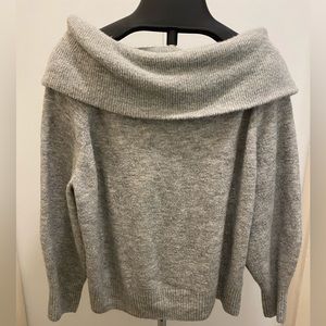 Cozy Gray off the shoulder H&M sweater